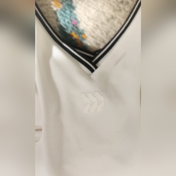 All in Motion White Chemise with Black Trim - Picture 4 of 7